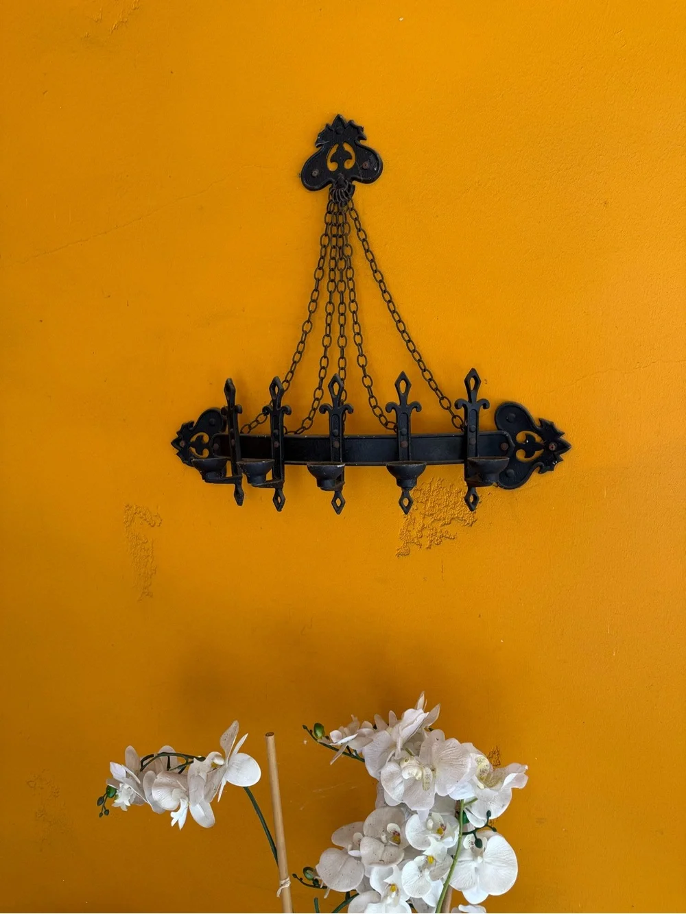 Black Metal Hanging Candle Holder - Home Wall Decor vintage and unt